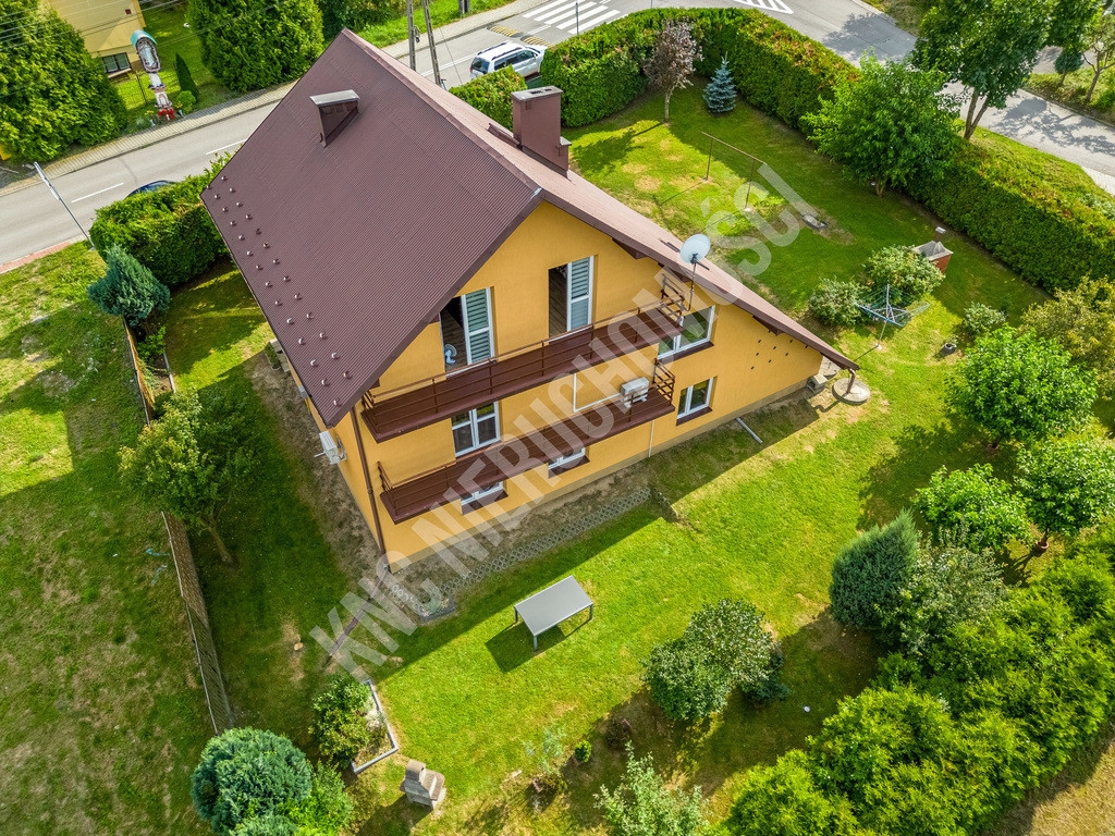 Dom, Sucha Beskidzka, Suski, 170 m²