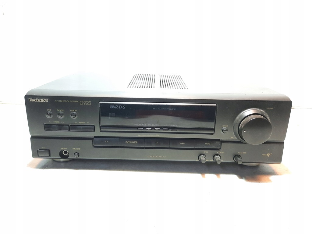 WZMACNIACZ TECHNICS (B903)