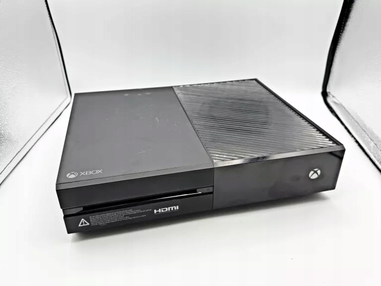 KONSOLA XBOX ONE 500GB 1540