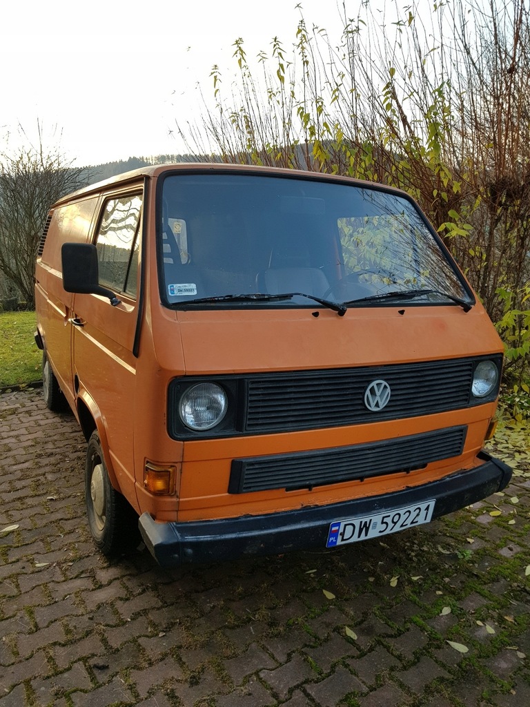 BUS VW Transporter T3 1,7D hak