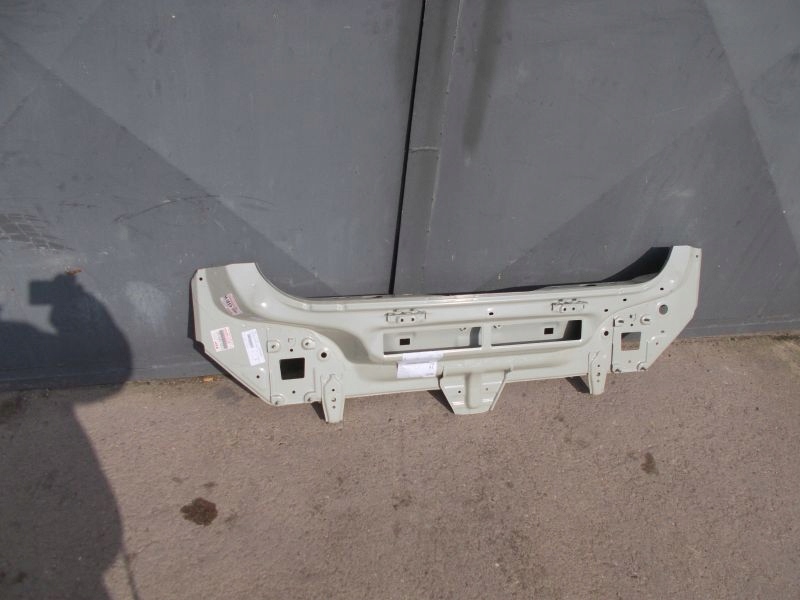 Suzuki Vitara 15-> pas tylny