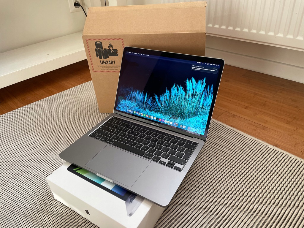 Macbook pro m1 8/256gb space gray