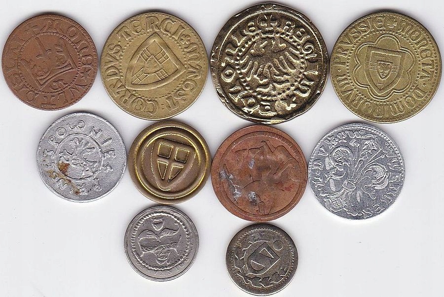 Zestaw monet i żetonów 10 sztuk (4)