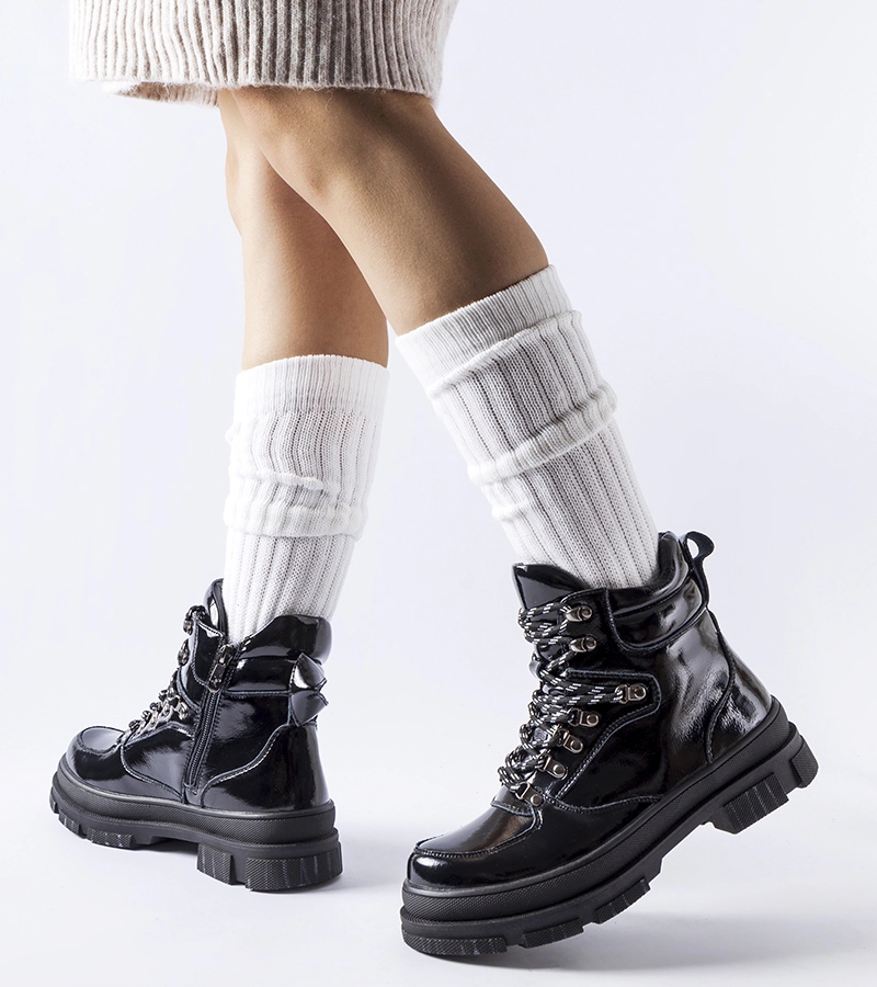 Czarne botki traperki buty ocieplane 26400 39