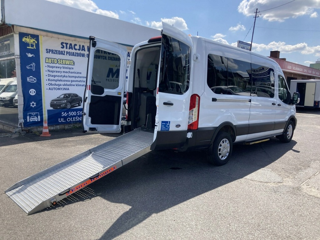 Ford Transit niepełnosprawnych rampa inwalida