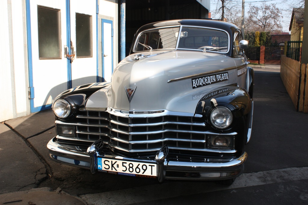 Cadillac limousine 1947