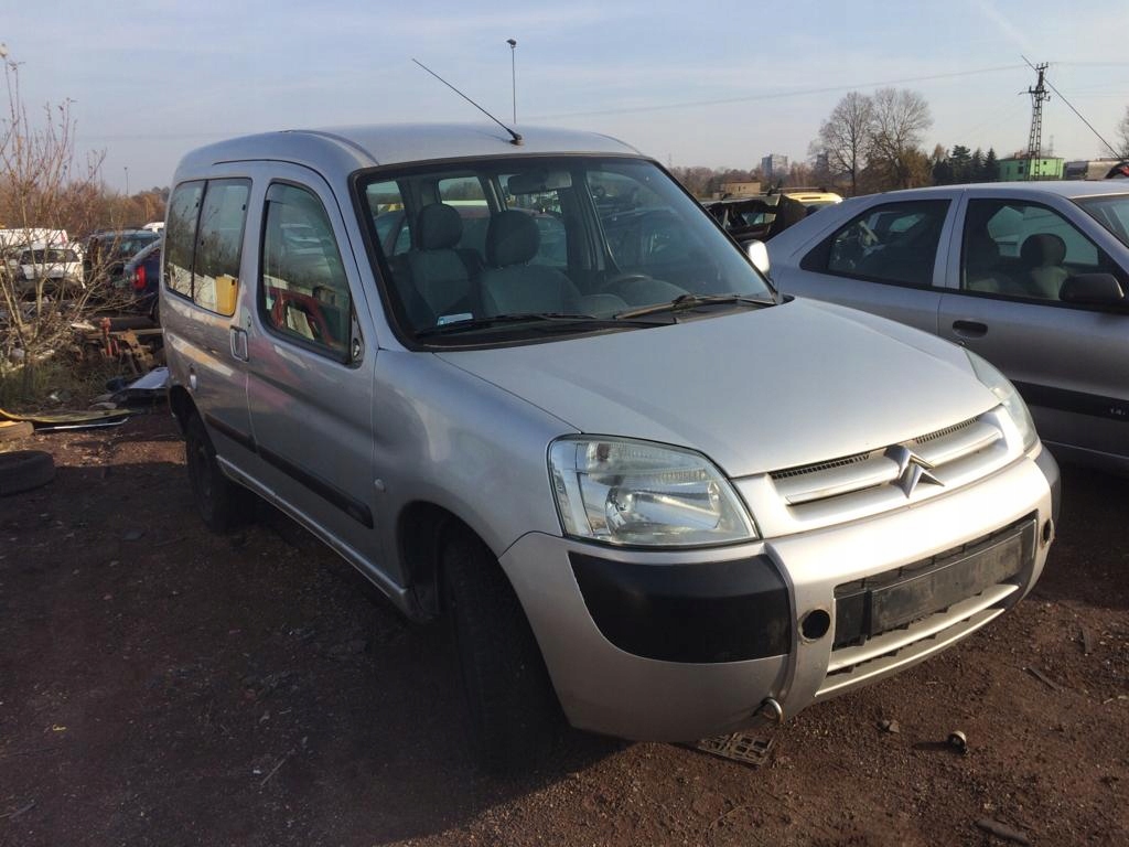 Zderzak Tył Ezrc Citroen Berlingo Ii 1.9D - 7682577704 - Oficjalne Archiwum Allegro