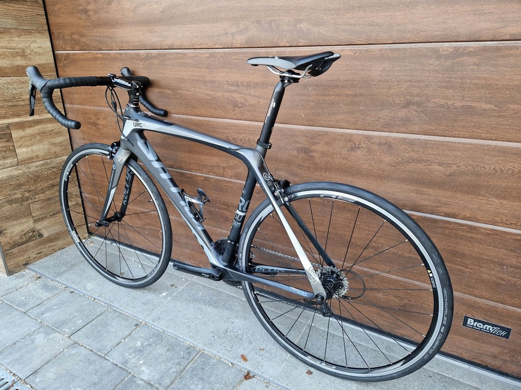 Rower szosowy carbon Kellys URC 50. Rozm 52. 12248846052 oficjalne