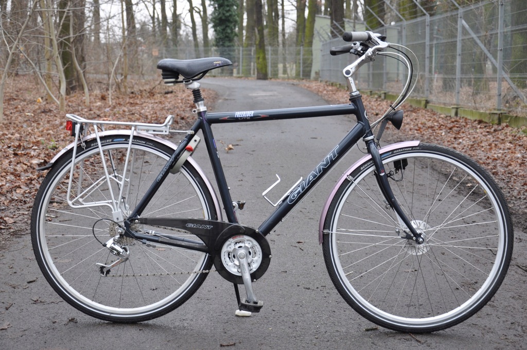 GIANT FREERIDER LITE 3x7 NEXAVE koła28 rama 57 ALU