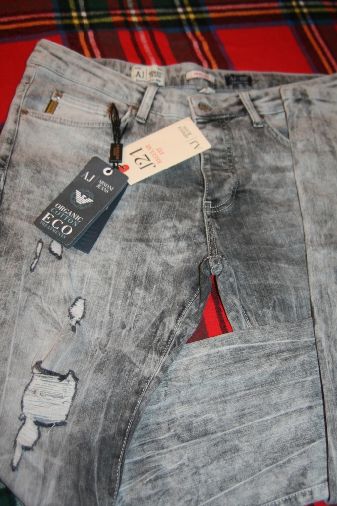 Spodnie Armani Jeans J21 roz. 32 SLIM