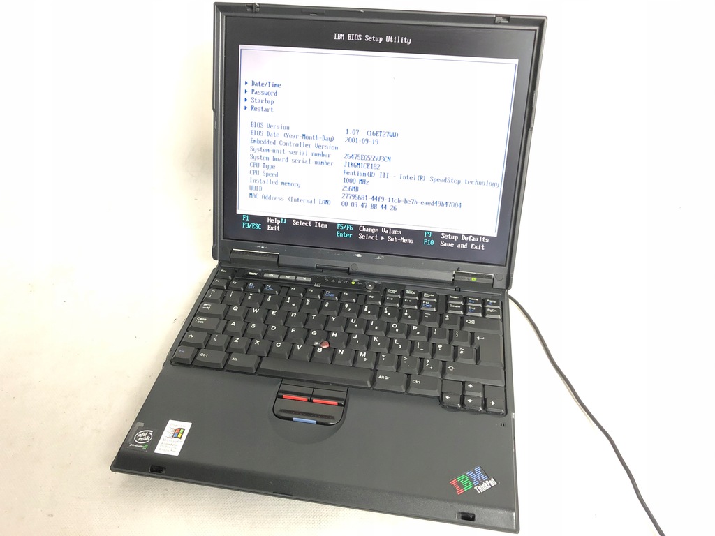 IBM ThinkPad T22 Pentium III BIOS OK 1208