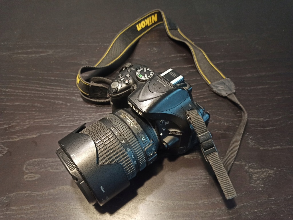 Lustrzanka Nikon D5200 Czarny + 18-105mm II +torba