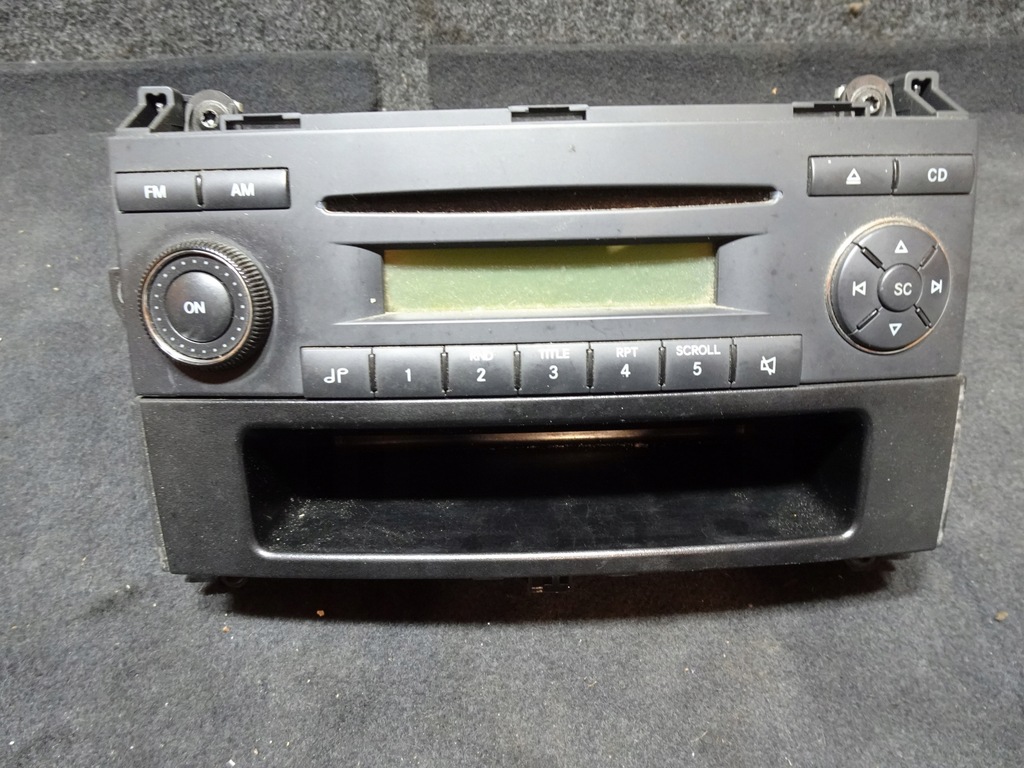 Mercedes Vito W639 Radio, ramka A6396891031 - 13514628818 - oficjalne
