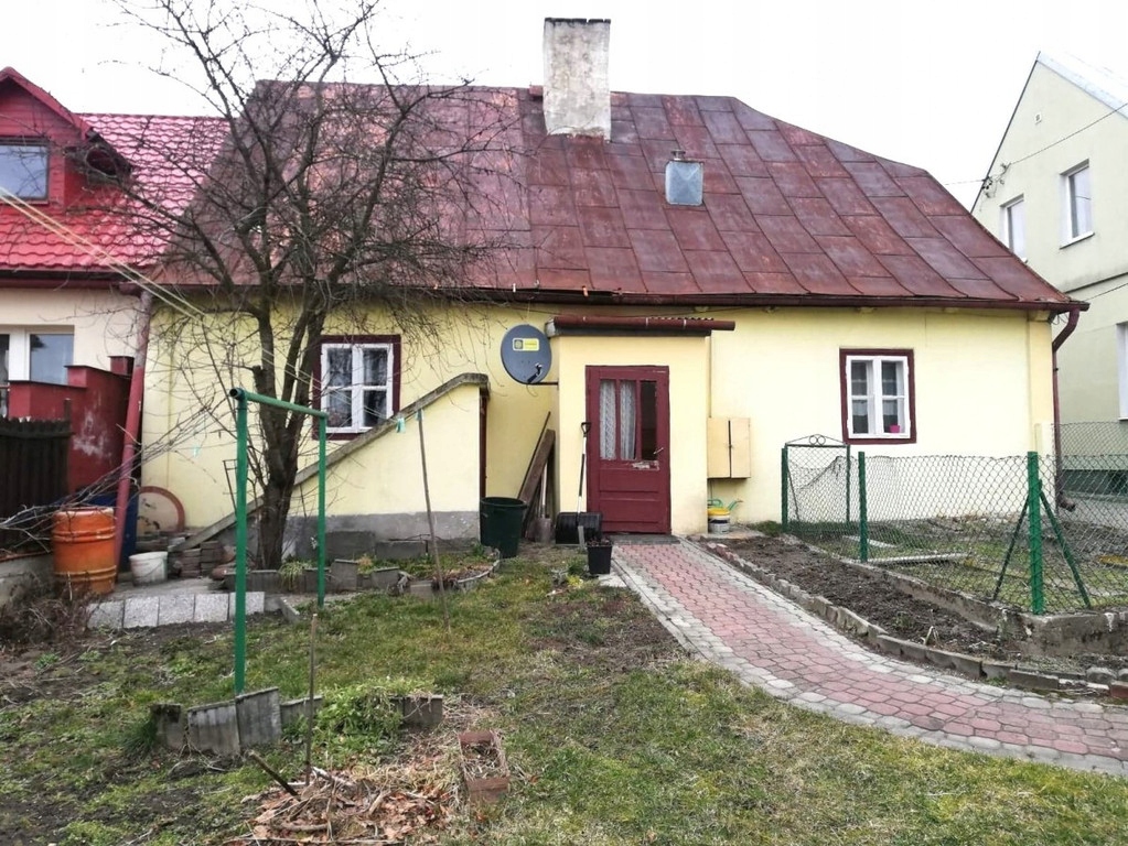 Dom, Staszów, Staszów (gm.), 120 m²
