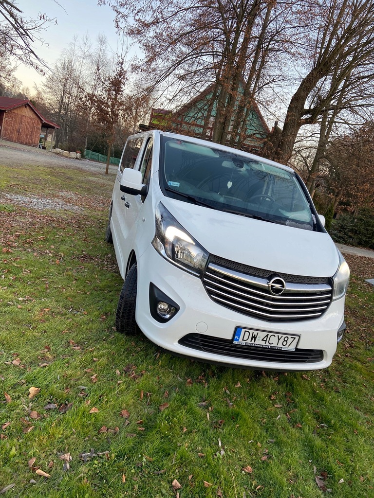 Opel Vivaro 1.6 CDTI 2019r. 9 osobowy stan idealny
