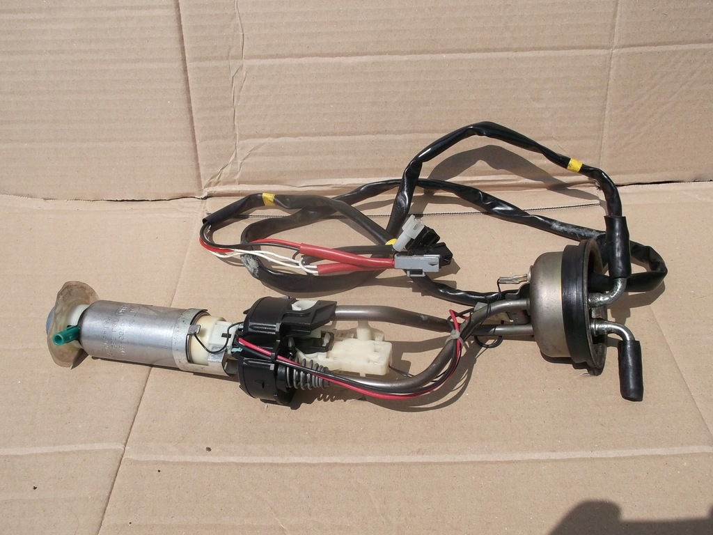 POMPA PALIWA VOLVO V70 S70 XC AWD 2.4 T 2.3 97-00r