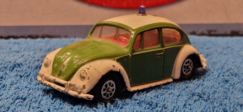 volkswagen 1200 saloon corgi toys 1/43