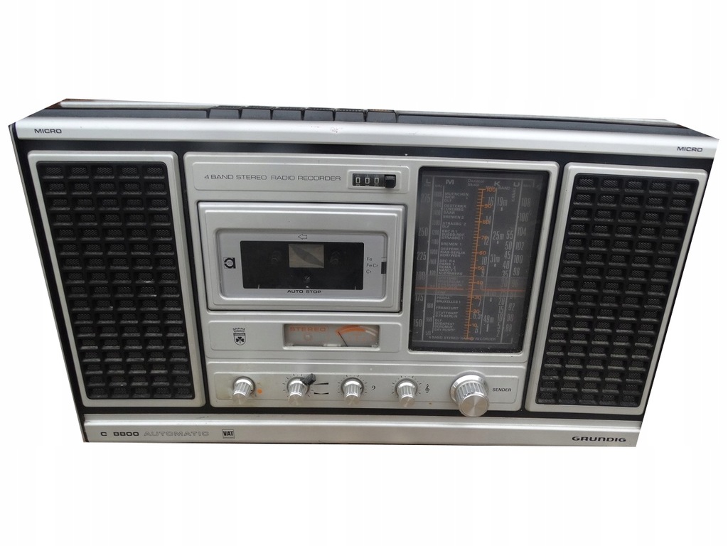 Radiomagnetofon Grundig c8800