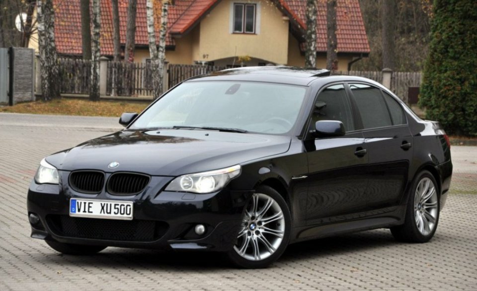 Е60 3.0 бензин. BMW e60/e61. BMW e60/61. BMW e60 3.5. BMW e60 3.0.