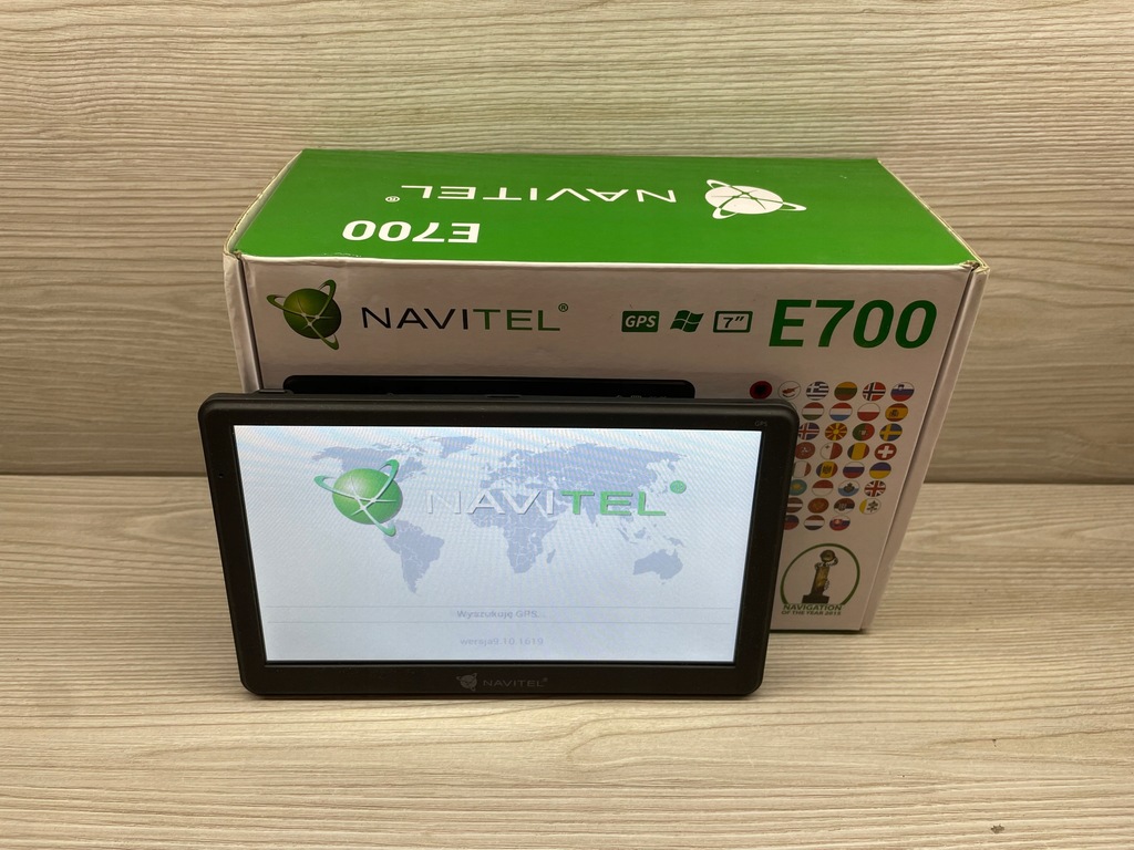 Nawigacja samochodowa NAVITEL E700 7 "