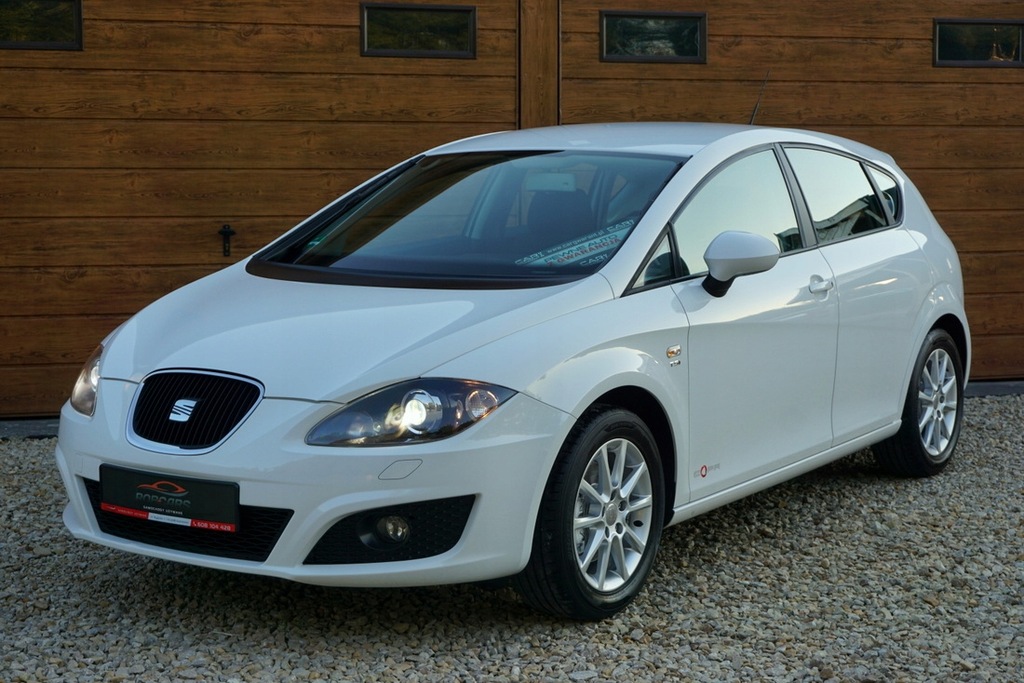 SEAT LEON COPA II PO LIFCIE, B+GAZ, BIAŁY,BI-XENON