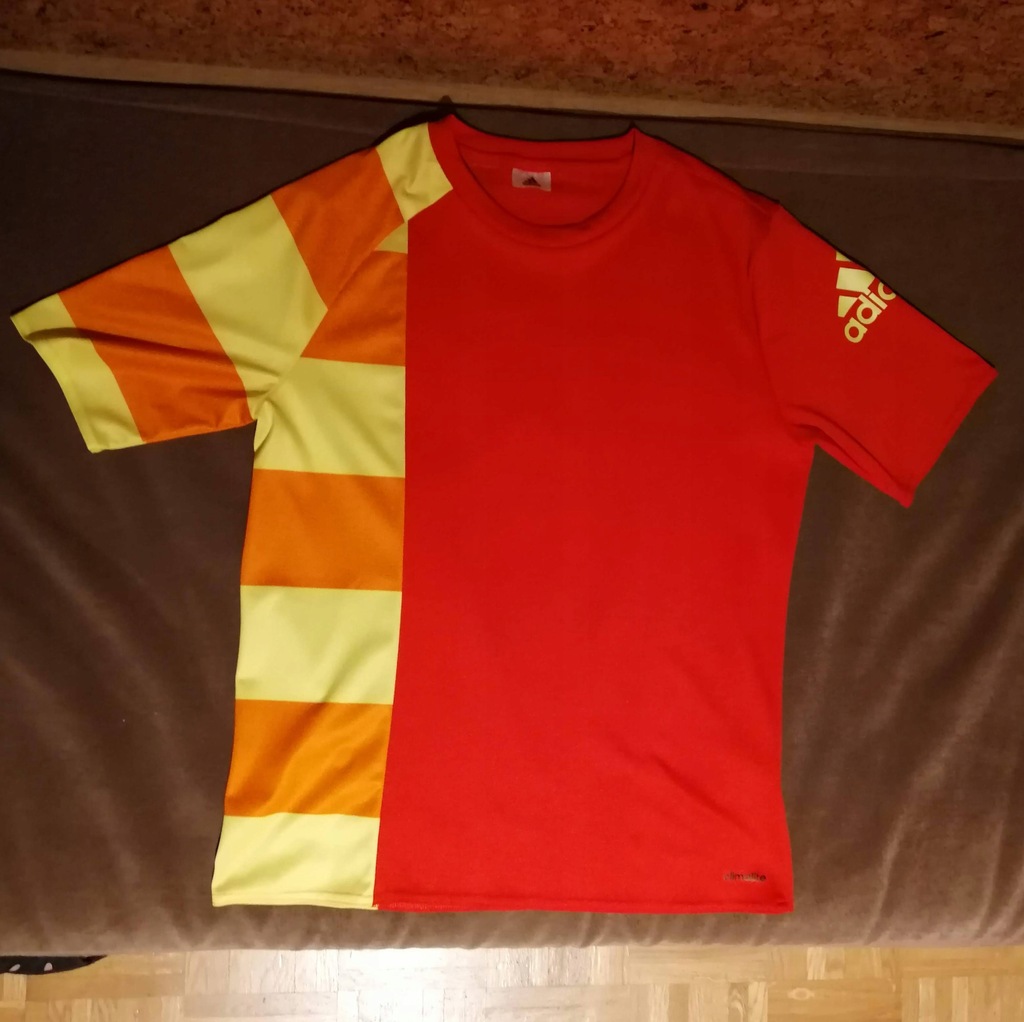 Adidas top nado 16