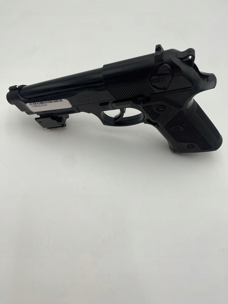 Wiatrówka pneumatyczna Beretta M92FS, 4,5mm czarna