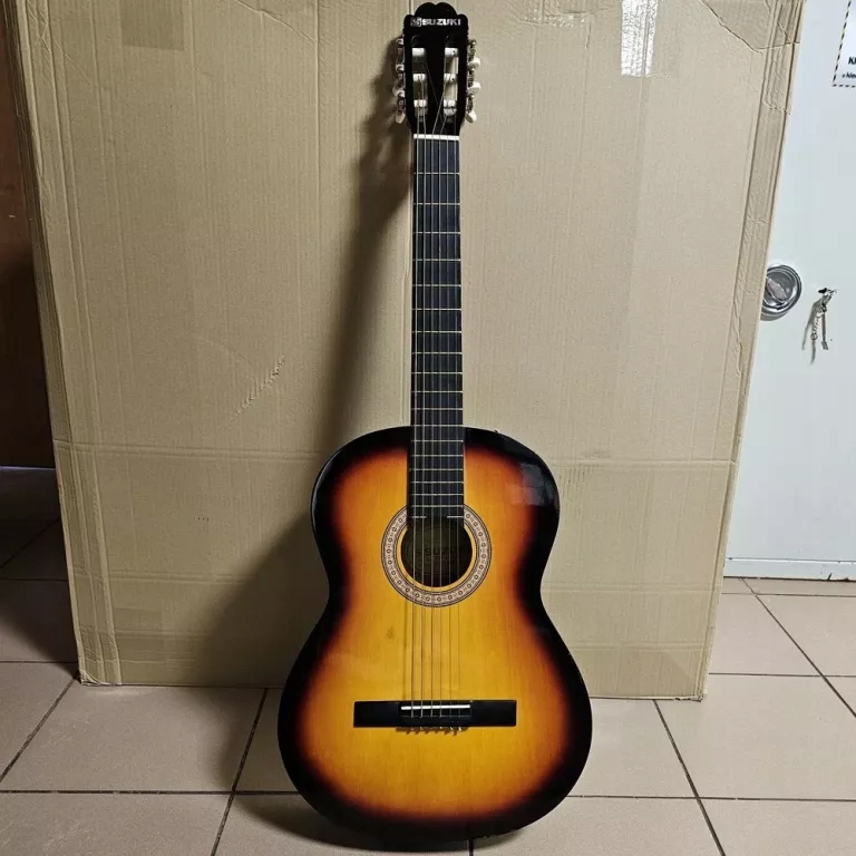 GITARA KLASYCZNA SUZUKI SCG-2 4/4 SB