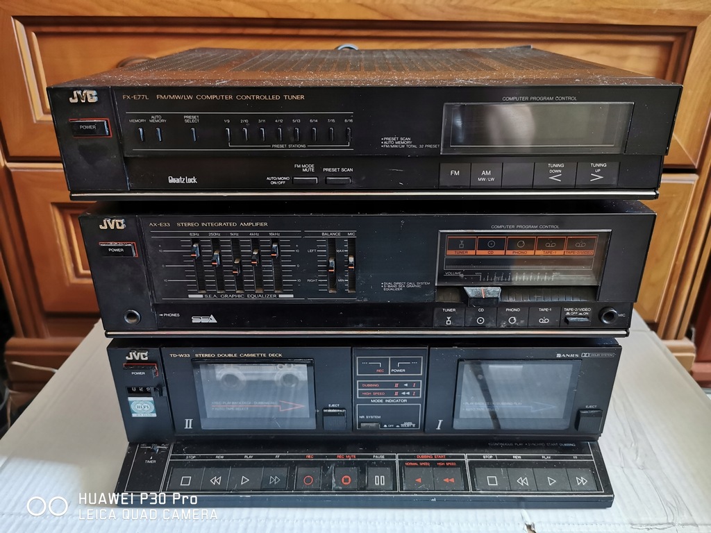 Wieża Wzmacniacz Stereo JVC AX-E33 Tuner FX-E77L Deck TD-W33