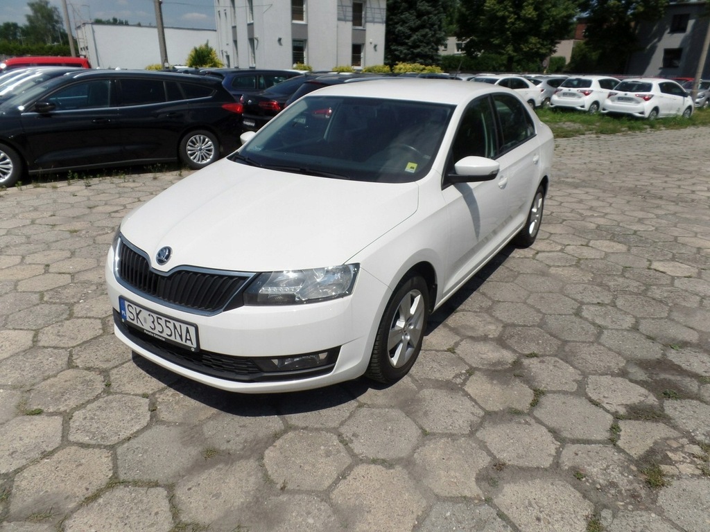 Škoda RAPID Skoda RAPID 1.6 TDI DPF Ambition