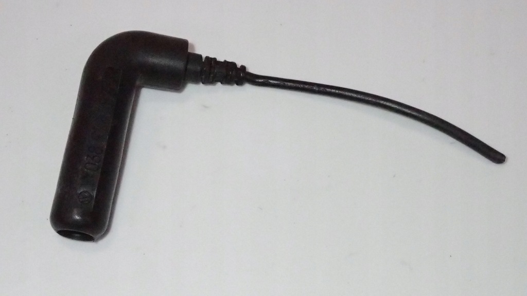 MOSTEK STYKOWY WTYCZKA 038971782A AUDI A6 C6