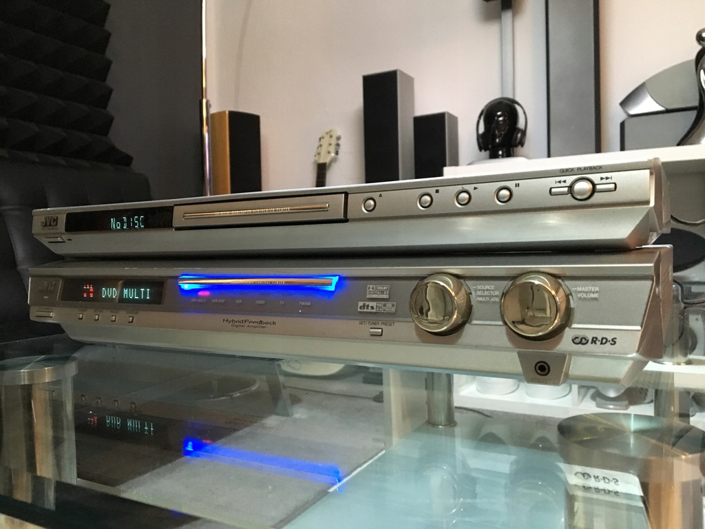 Amplituner JVC RXF10S + DVD 5x100W Wysoki Model 7743342637