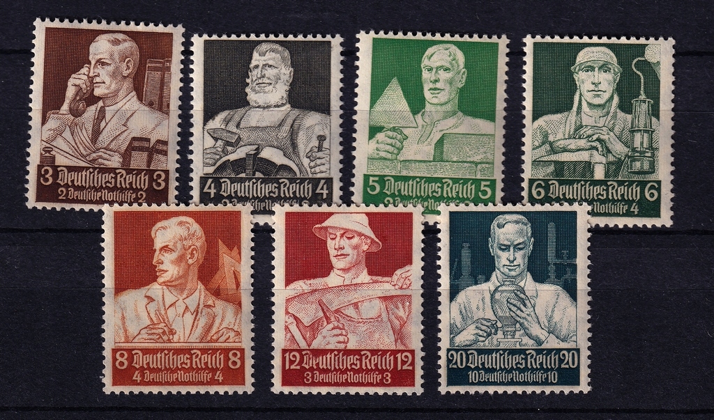 DEUTSCHES REICH Mi 556562 ** 15108972211 oficjalne archiwum Allegro