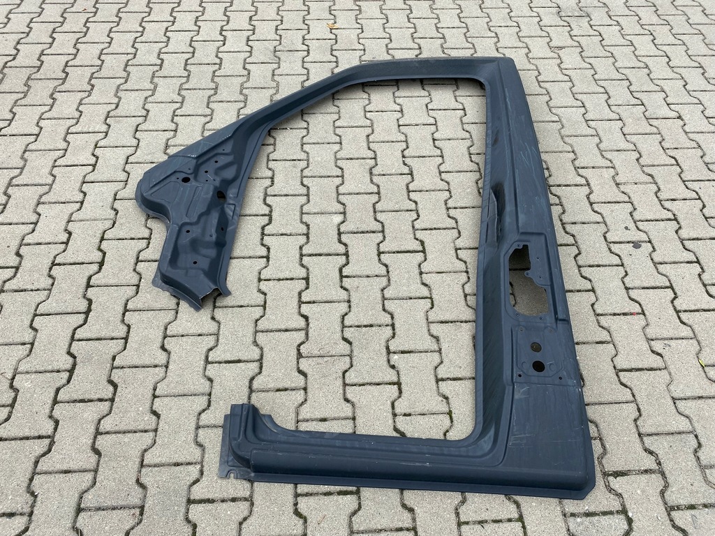 Mercedes SPRINTER 907 Słupek Próg Ramka Lewa KONTENER