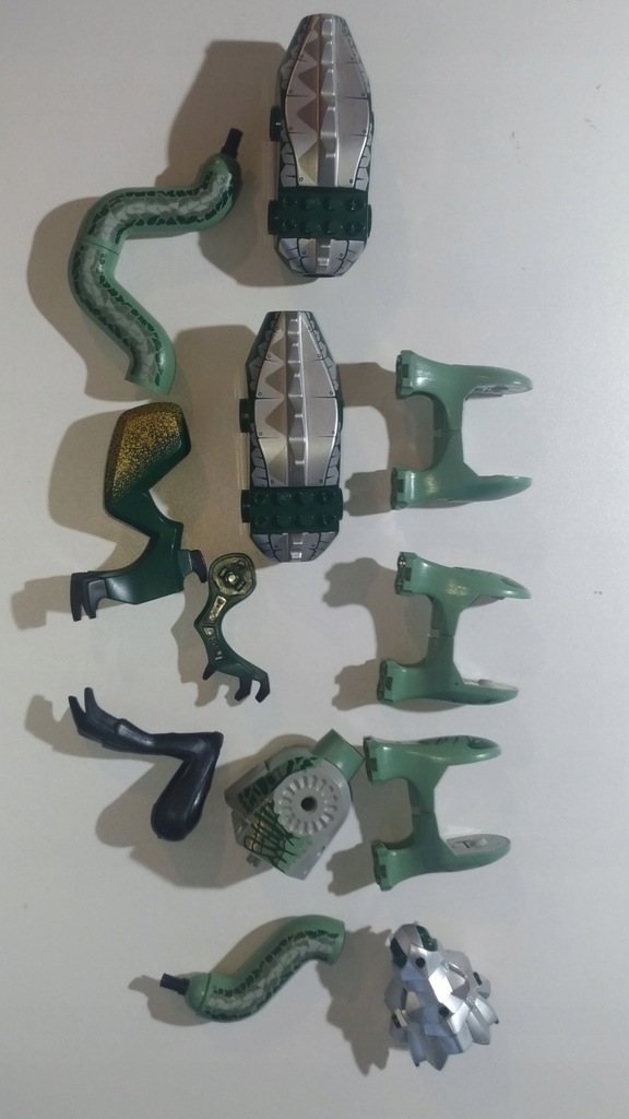621g. LEGO Jurassic World części dinozaurów 12 szt