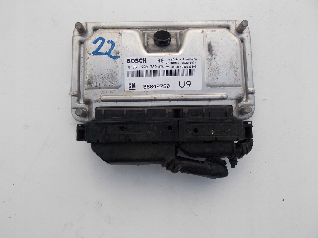 komputer chevrolet captiva 2.4 0261208782 96842730