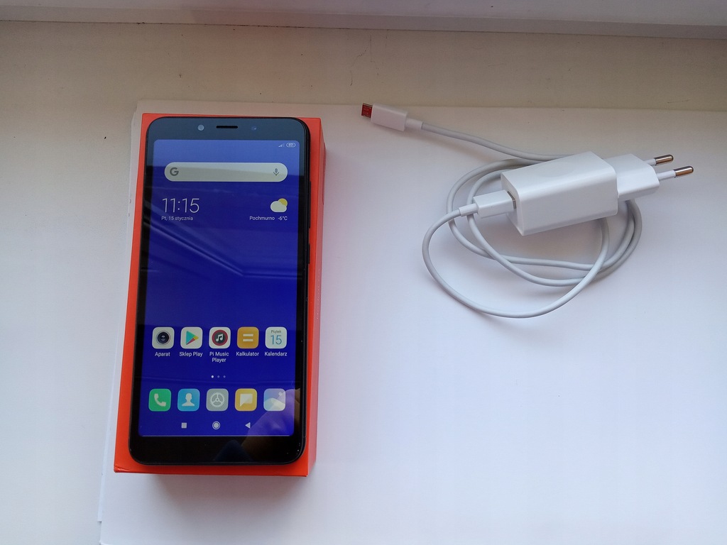 Smartfon Xiaomi Redmi 6 3 GB / 32 GB czarny