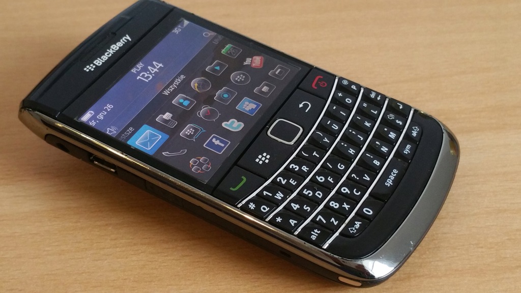 BLACKBERRY 9700 Bold - 3,2Mpix Wi-Fi PL + Gratis