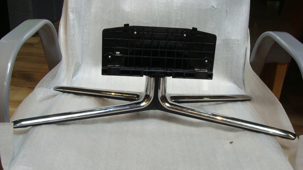 PODSTAWA STOPKA SAMSUNG UE40D8090 ue46e ue50es6100