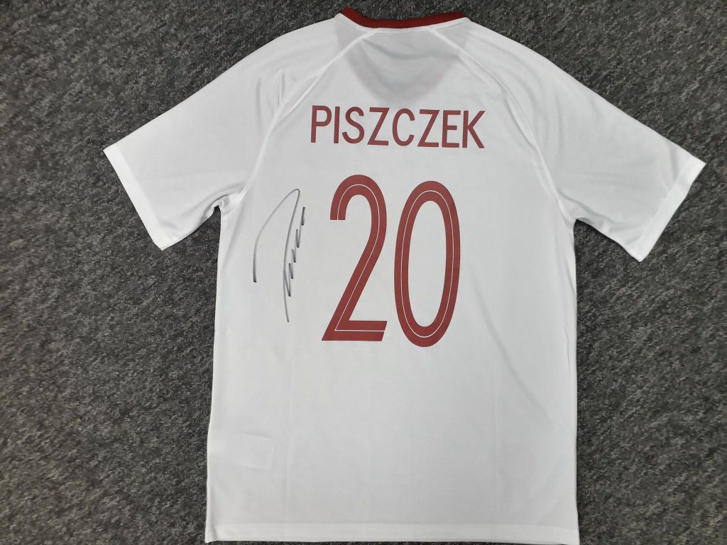 Piszczek - limitowana koszulka (POL) z autografem!