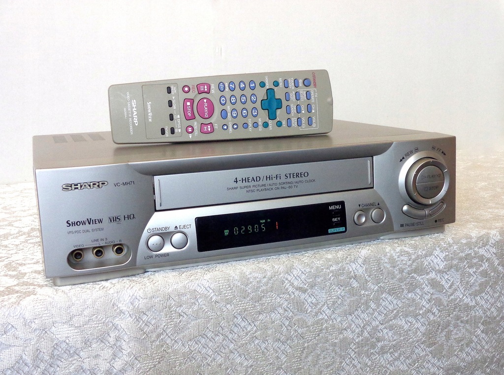 Купить SHARP HiFi СТЕРЕО 4 ГОЛОВКИ NTSC SP/LongPlay PILOT: отзывы, фото, характеристики в интерне-магазине Aredi.ru