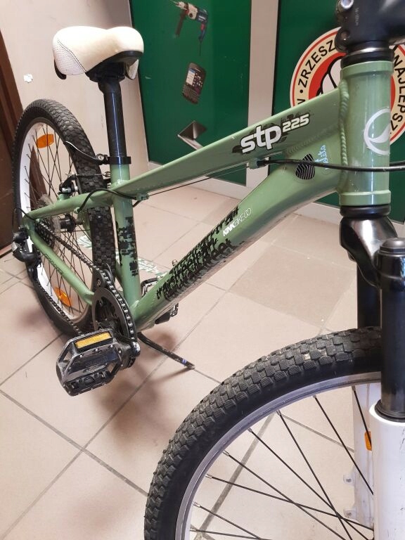 Giant stp 225 sale