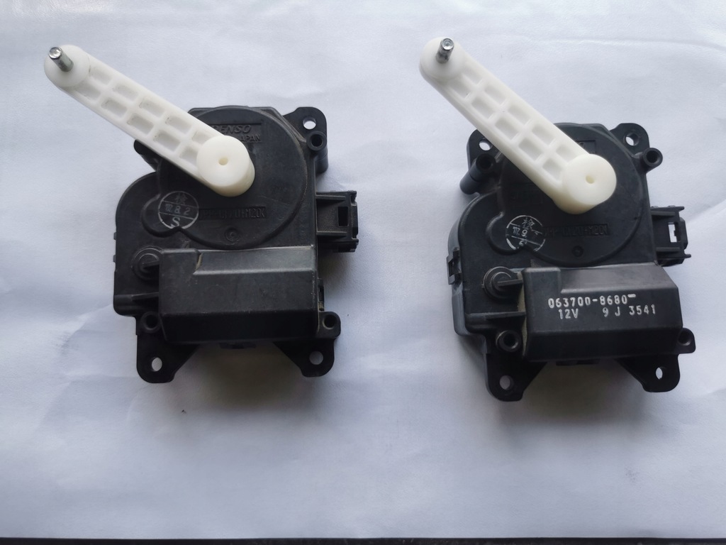 Toyota OE 063700-8680 silniczek nagrzewnicy - 12366832918 - oficjalne ...