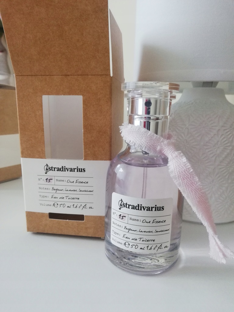 Stradivarius Our essence ubytek