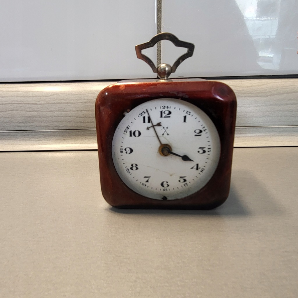 STARY BUDZIK KOLEKCJONERSKI -CAVALIER - SYG. HAU uszkodzony