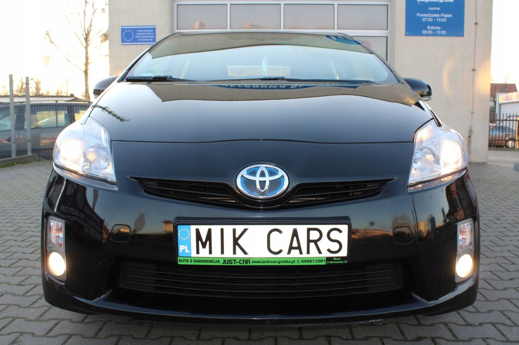 Купить TOYOTA PRIUS 1.8 Hybrid 99 л.с. Гарантия: отзывы, фото, характеристики в интерне-магазине Aredi.ru