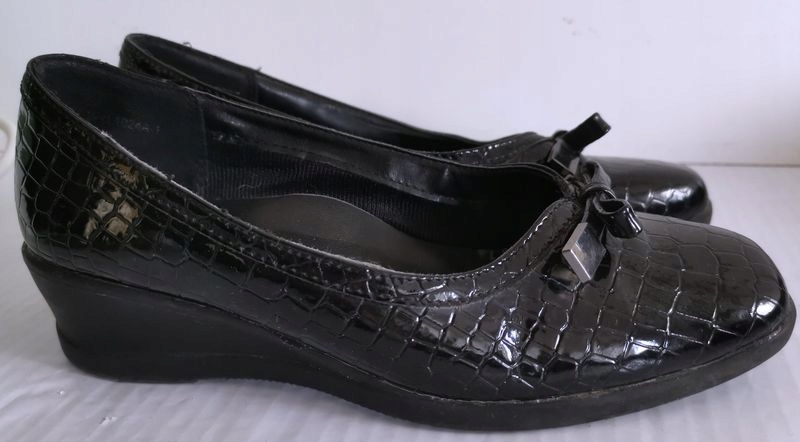 Buty damskie CLARA BARSON 36 półbuty ccc