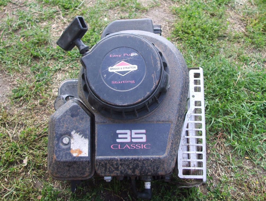 SILNIK spalinowy Briggs Stratton 35 CLASSIC 12235794724