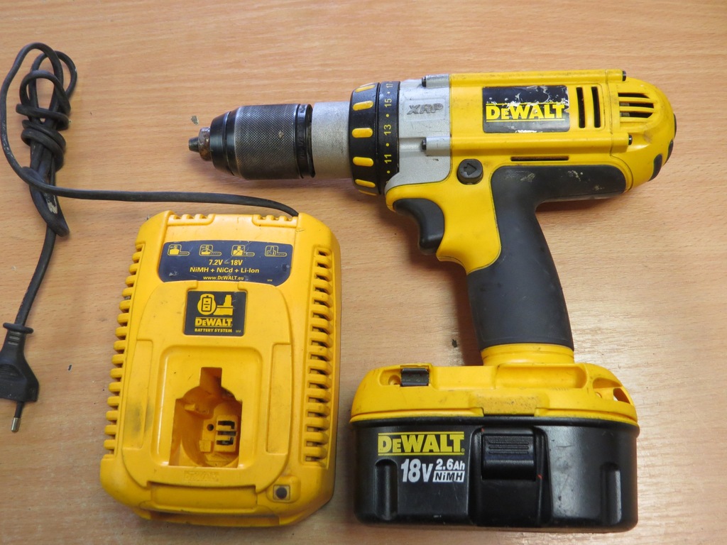WKR TARKA DEWALT DC920 18V 2 6Ah 7396377434 oficjalne archiwum Allegro