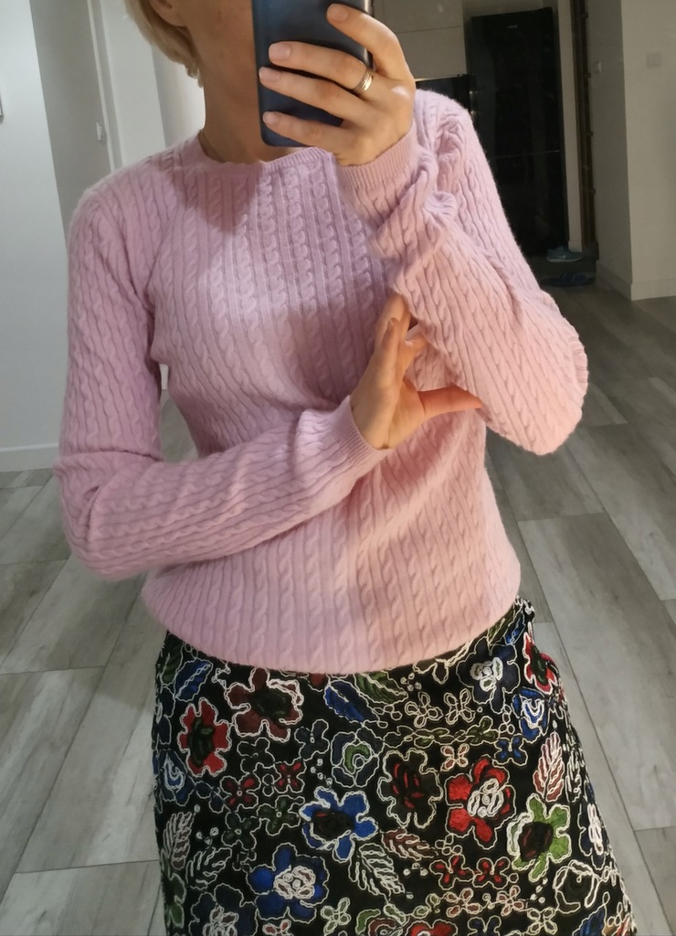 Anne Klein w 100% kaszmirowy sweterek